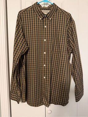 Duluth Trading Co Men's WrinkleFighter Plaid Button-Down Shirt